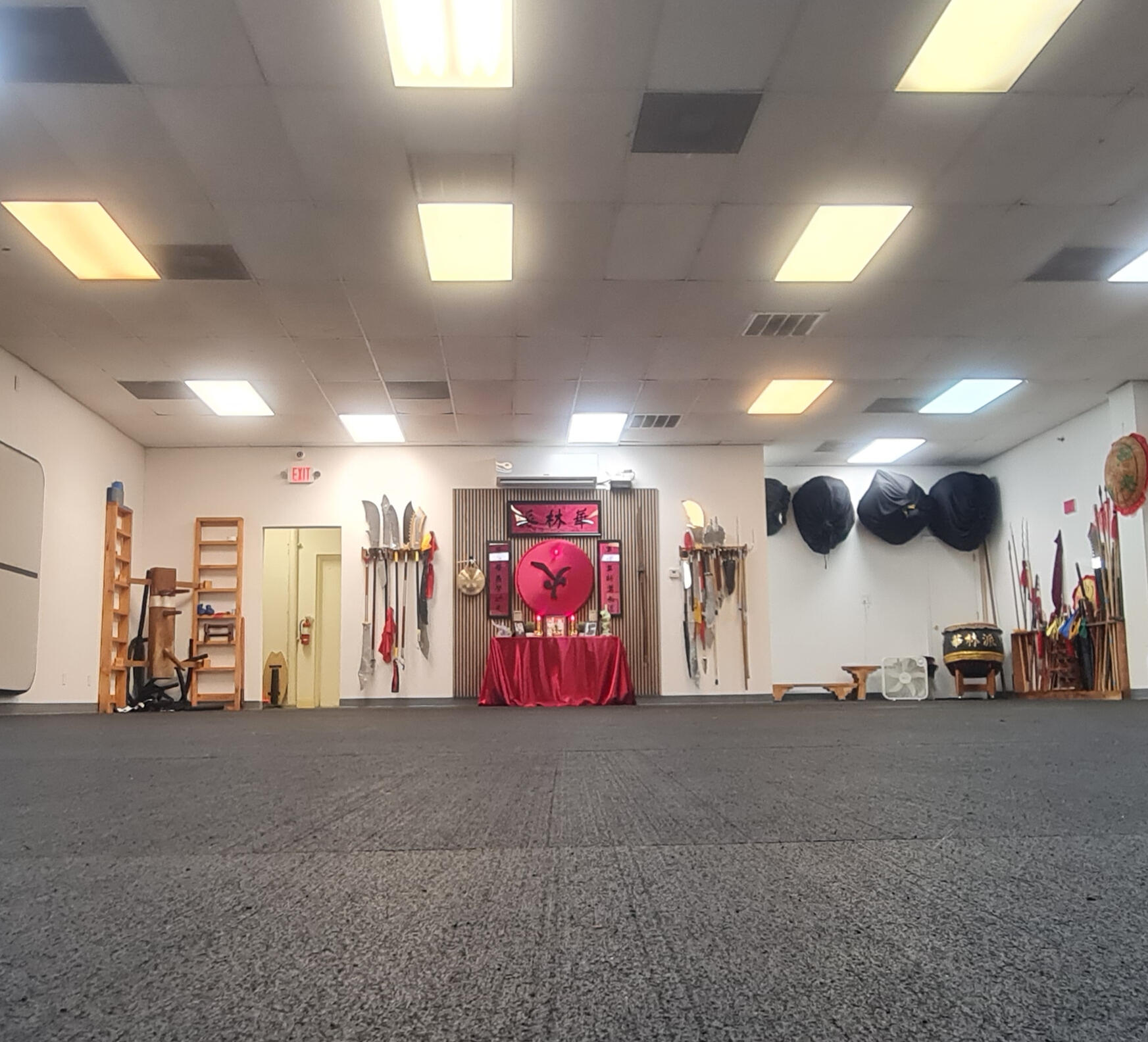 Wahlum Dallas School